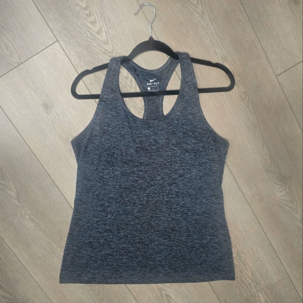 WOMENS NIKE TANK TOP